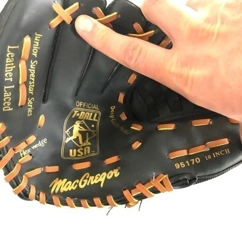MacGregor Boys T-Ball Glove 10
